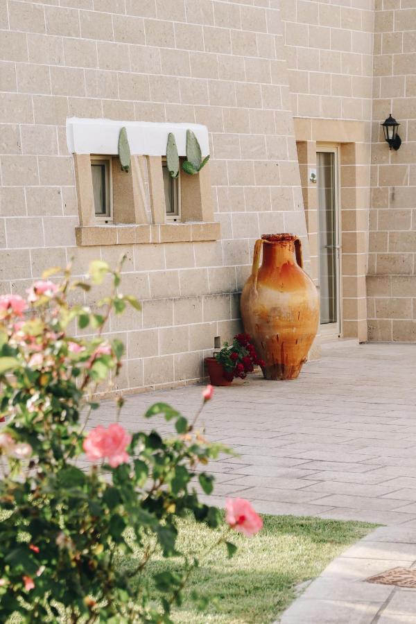 Masseria Petrusella Giuggianello Exterior photo